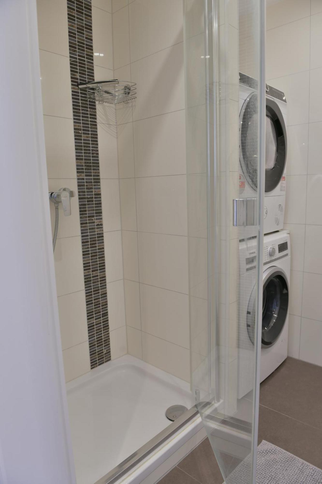 Helle, Ruhige, Moderne Wohnung, 5 Min Zu Fa Grob Mindelheim Zewnętrze zdjęcie